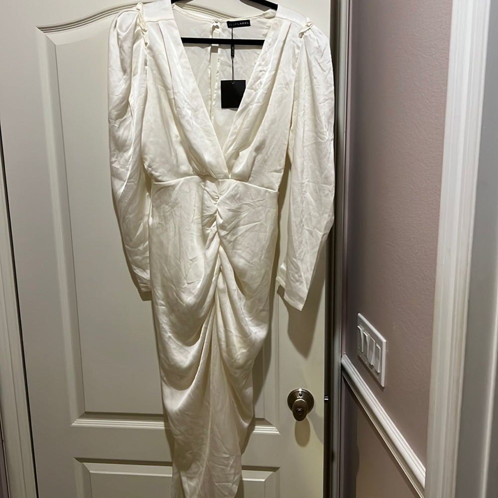 JLUX beautiful white dress size L